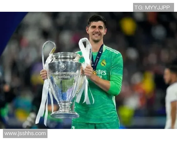 库尔图瓦：守护球门的传奇门将与他不为人知的奋斗故事